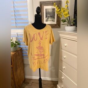 Magnolia Pearl
Love Religion T Top - Tropic, OSFM